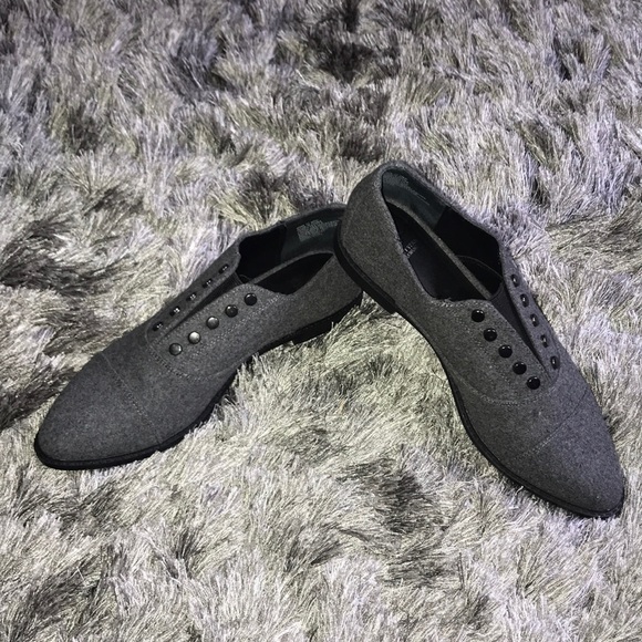 Simply Vera Vera Wang | Shoes | Simply Vera Vera Wang Swallow Grey ...